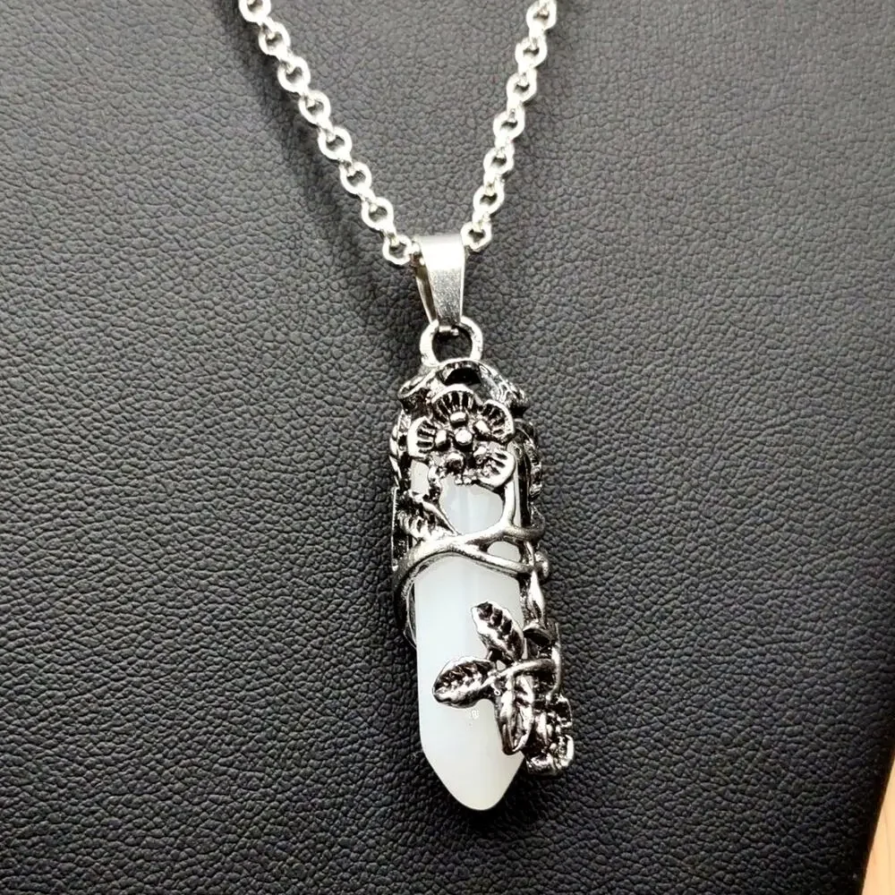 925 Silver Necklace W/ White Quartz Crystal Boho Floral Vine Women's Vtg Gift